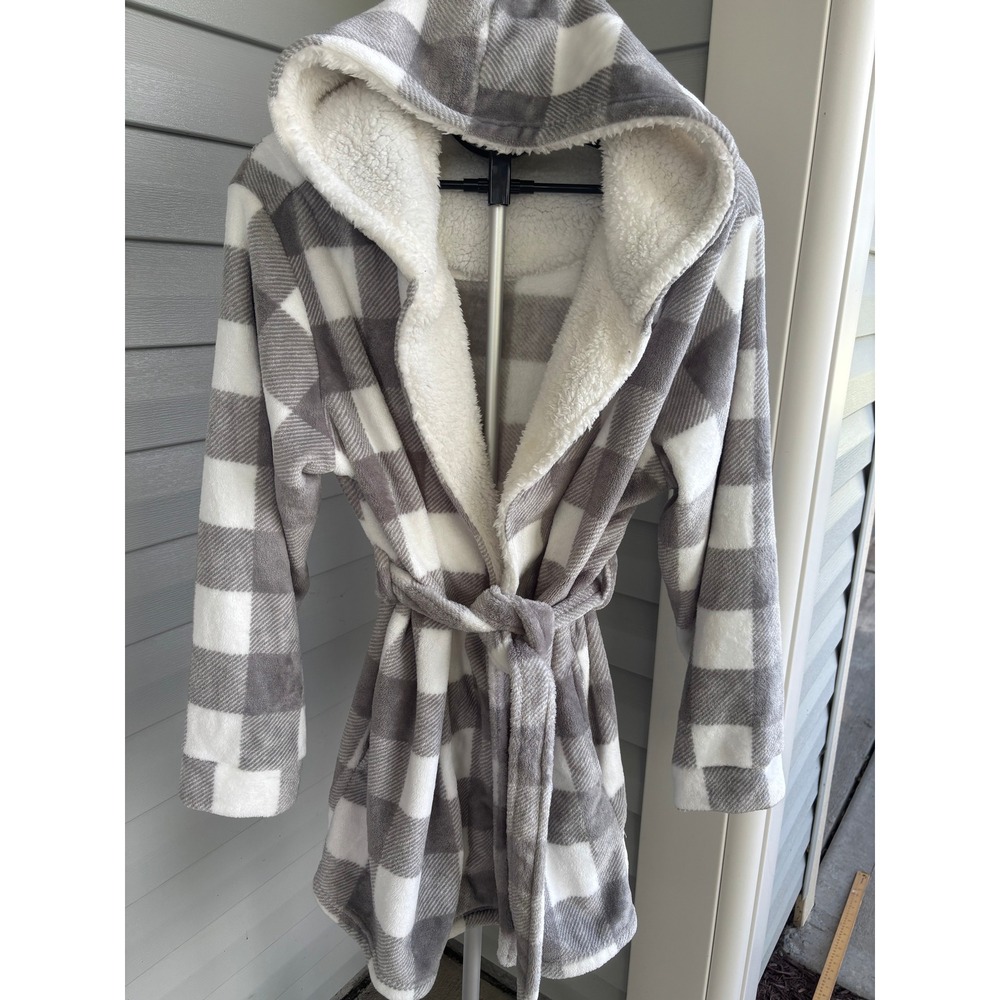Colsie Women Grey White Buffalo Plaid Hooded Sherpa Lined Fleece Robe ML
